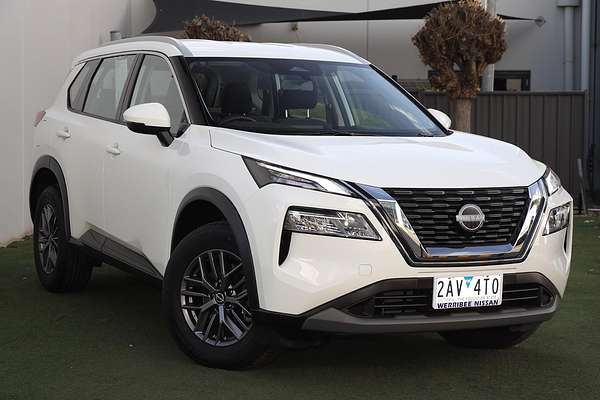 2024 Nissan X-TRAIL ST T33