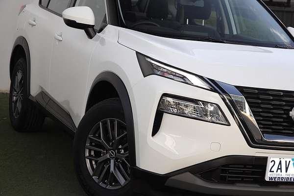 2024 Nissan X-TRAIL ST T33