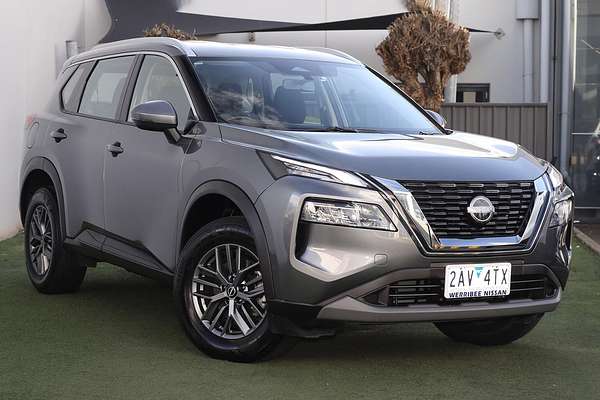 2025 Nissan X-TRAIL ST T33