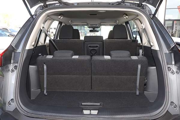 2025 Nissan X-TRAIL ST T33