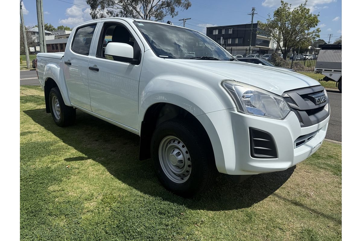 2018 Isuzu D-MAX SX High Ride Rear Wheel Drive
