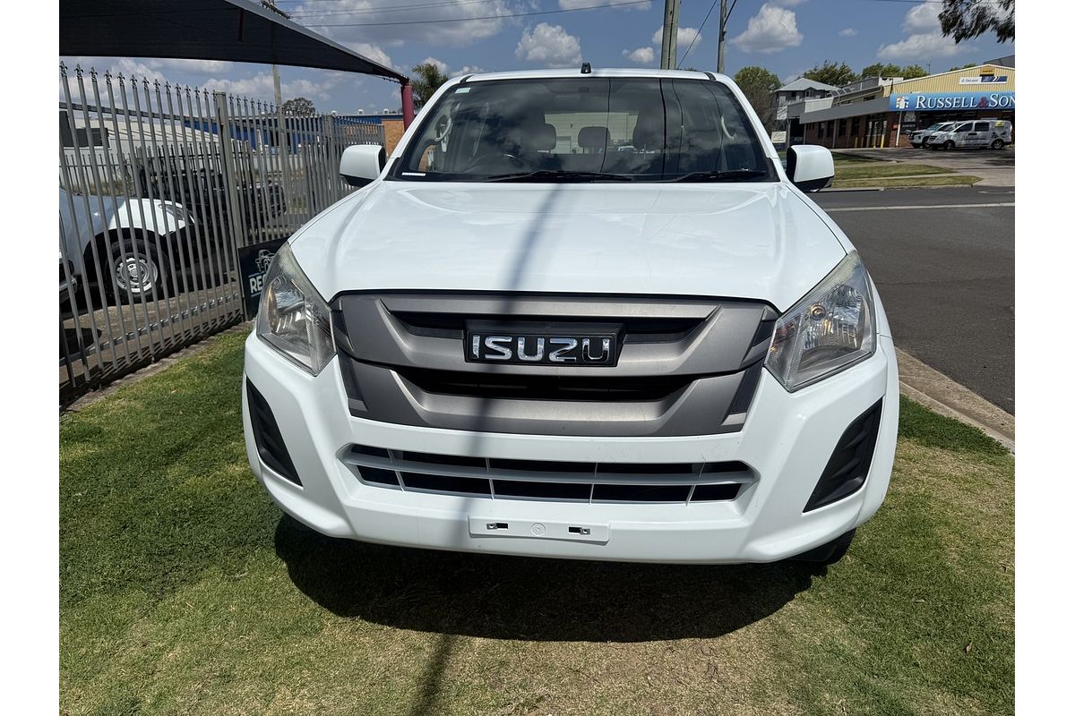 2018 Isuzu D-MAX SX High Ride Rear Wheel Drive