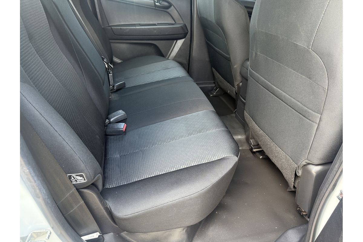 2018 Isuzu D-MAX SX High Ride Rear Wheel Drive