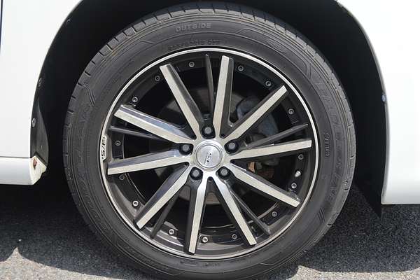 2012 Toyota Alphard SR ATH20