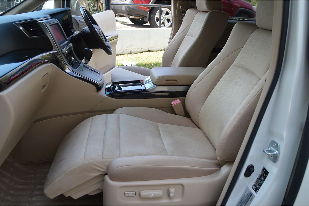 2012 Toyota Alphard SR ATH20