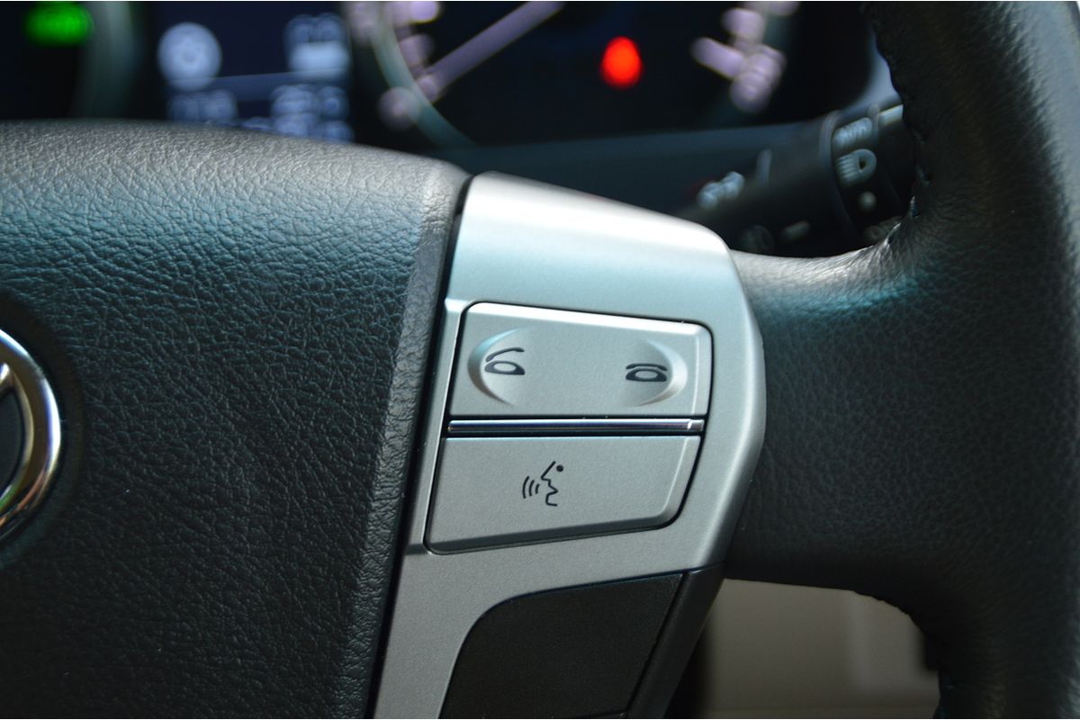 2012 Toyota Alphard SR ATH20