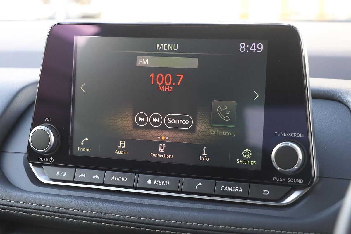 2025 Nissan X-TRAIL ST T33