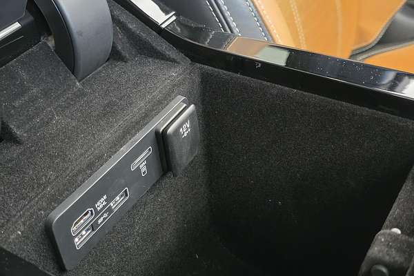 2017 Land Rover Range Rover Velar D240 R-Dynamic SE L560