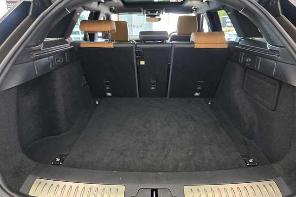 2017 Land Rover Range Rover Velar D240 R-Dynamic SE L560