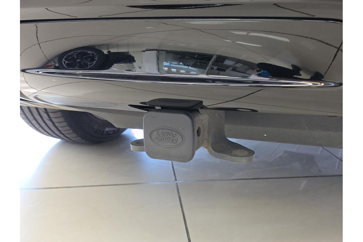 2017 Land Rover Range Rover Velar D240 R-Dynamic SE L560