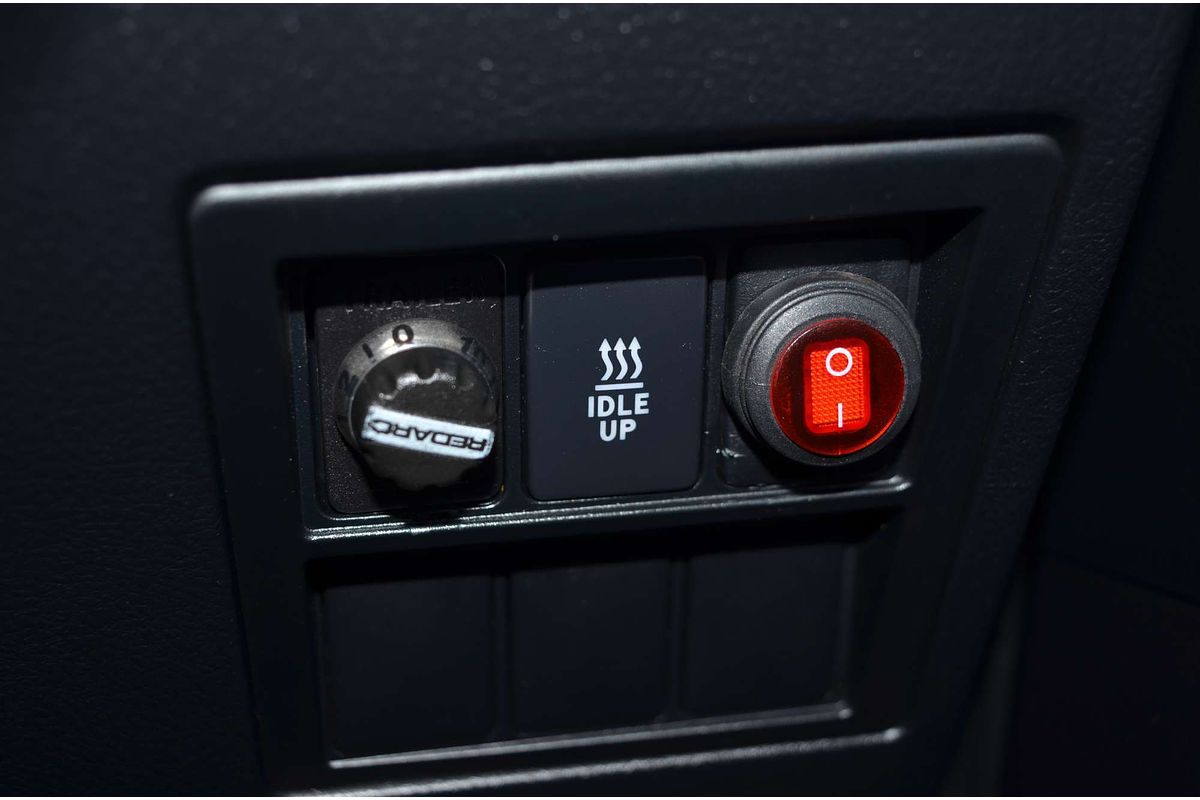2016 Toyota Hilux SR5 GUN126R 4X4