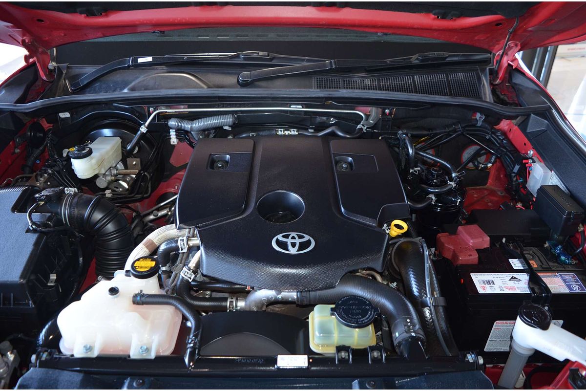 2016 Toyota Hilux SR5 GUN126R 4X4