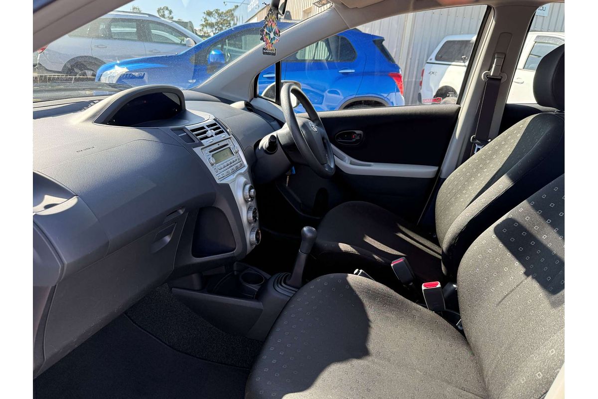 2006 Toyota Yaris YR NCP90R