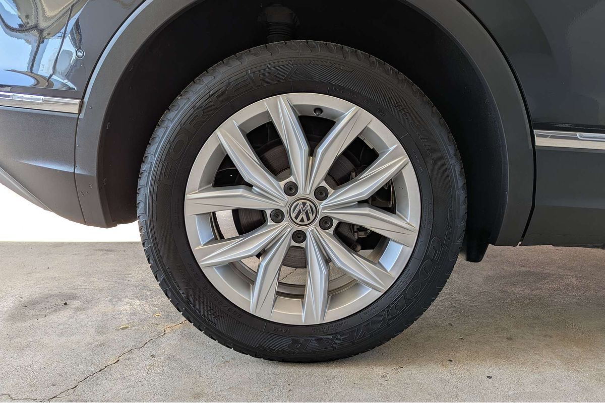 2017 Volkswagen Tiguan 140TDI Highline 5N