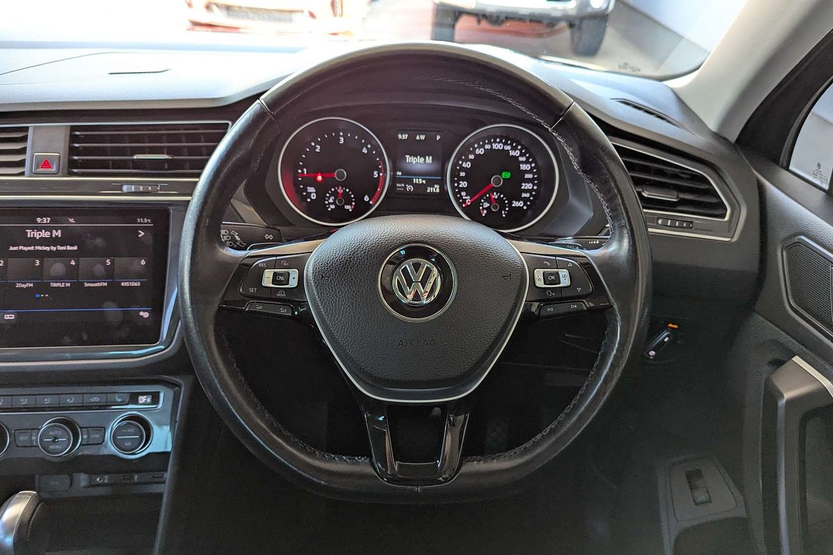 2017 Volkswagen Tiguan 140TDI Highline 5N