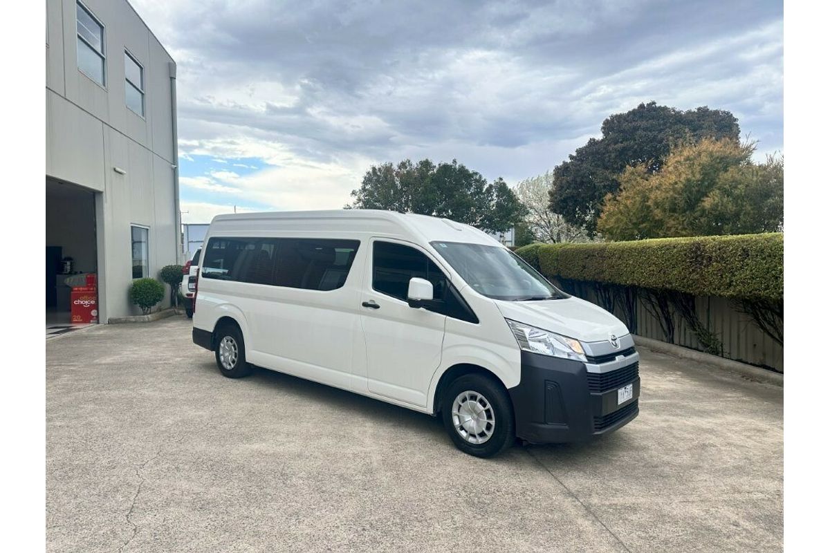 2023 Toyota Hiace Commuter GDH322R ELWB