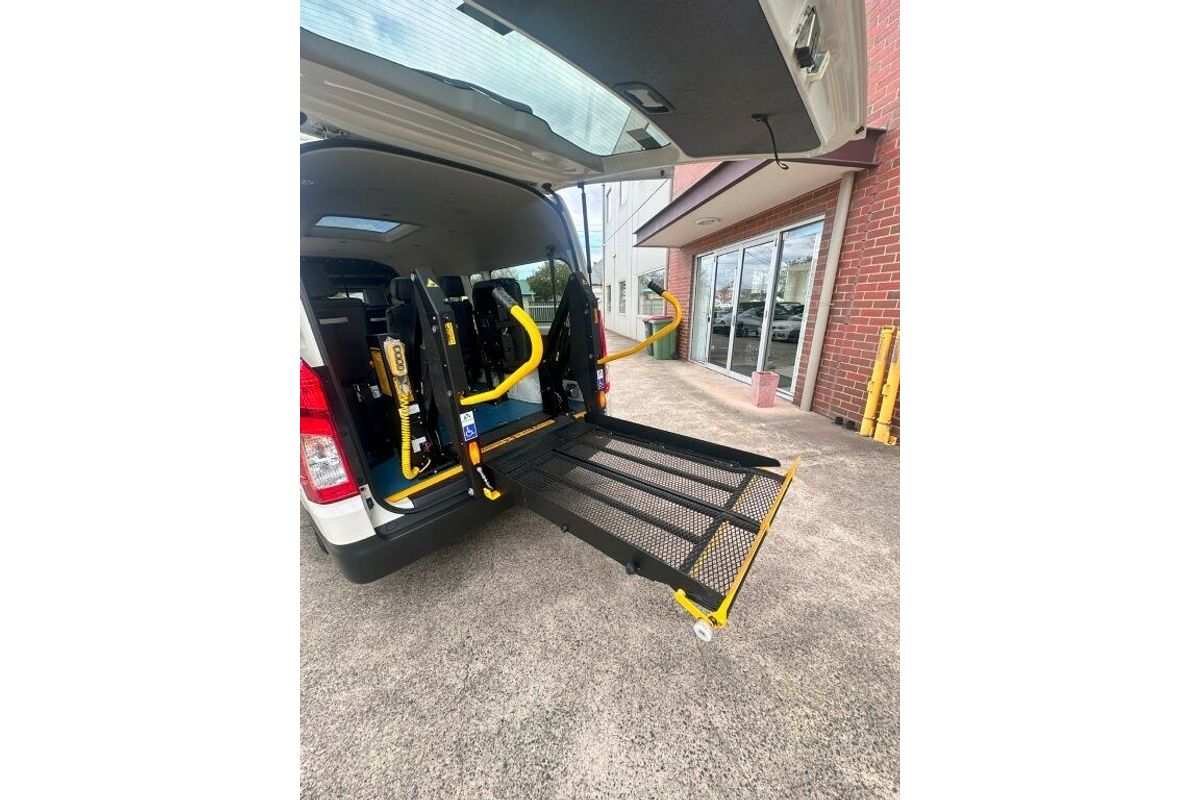 2023 Toyota Hiace Commuter GDH322R ELWB