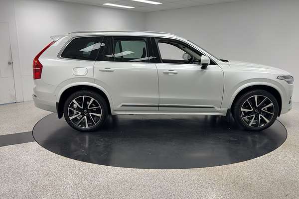 2024 Volvo XC90 Ultimate B6 Bright