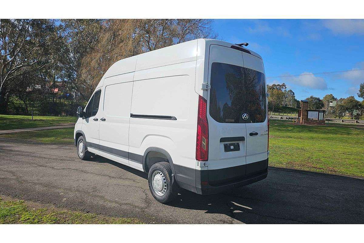 2025 LDV Deliver 9 LWB