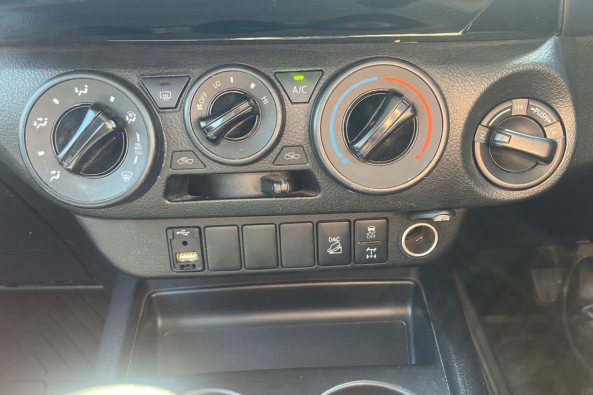 2022 Toyota Hilux SR GUN126R 4X4