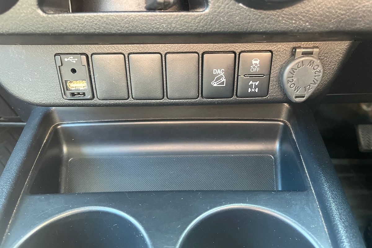 2022 Toyota Hilux SR GUN126R 4X4