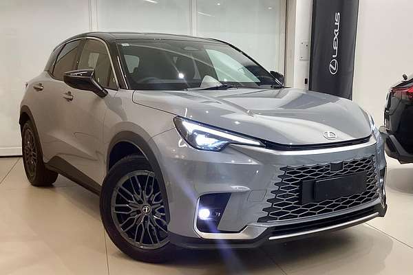 2024 Lexus LBX Sports Luxury MAYH10R