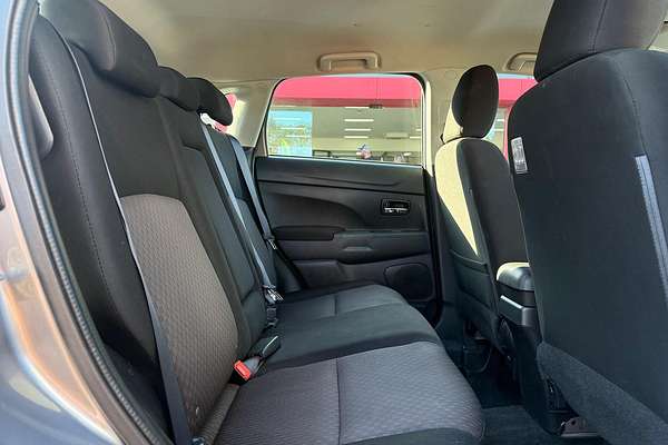 2019 Mitsubishi ASX ES XD