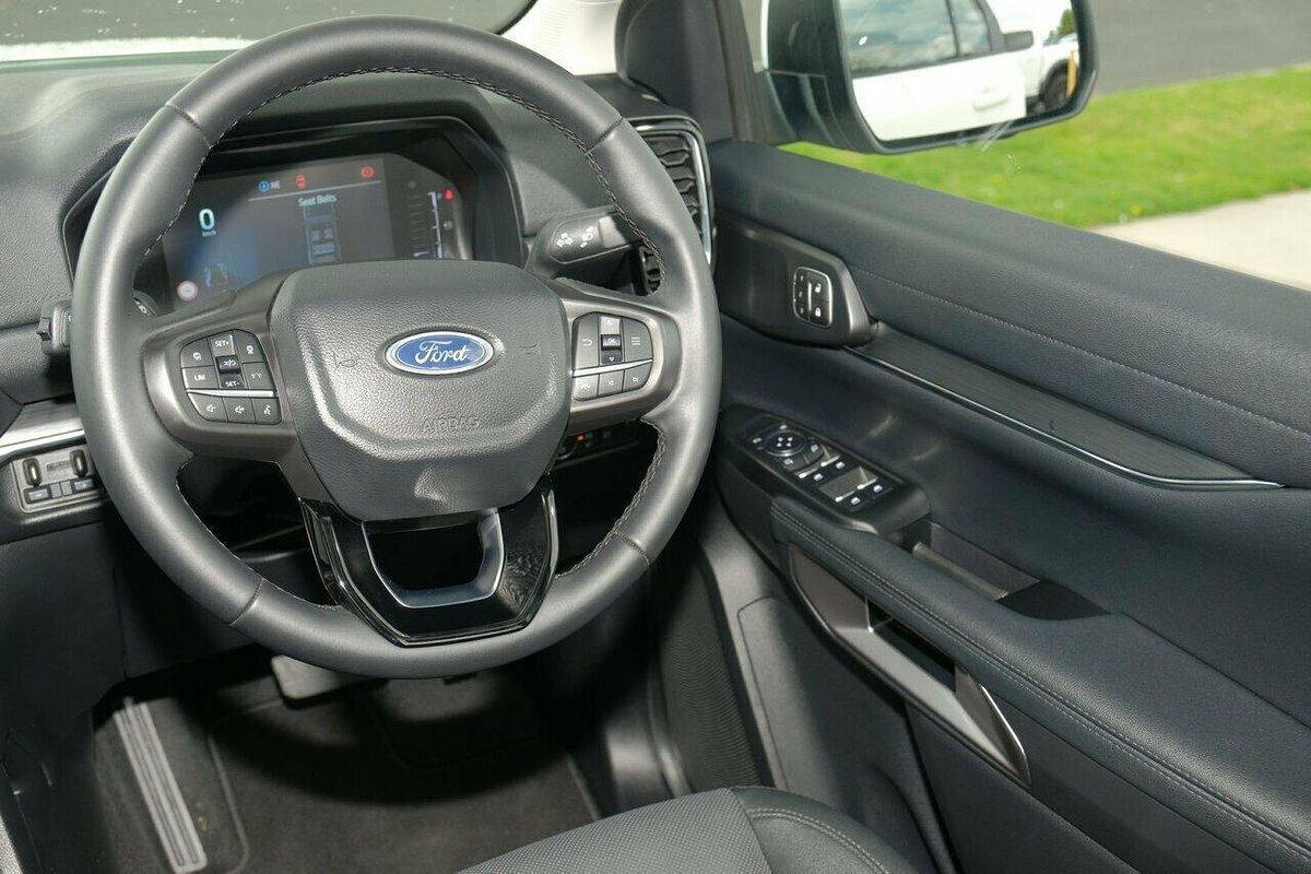2025 Ford Everest Trend 2.0L