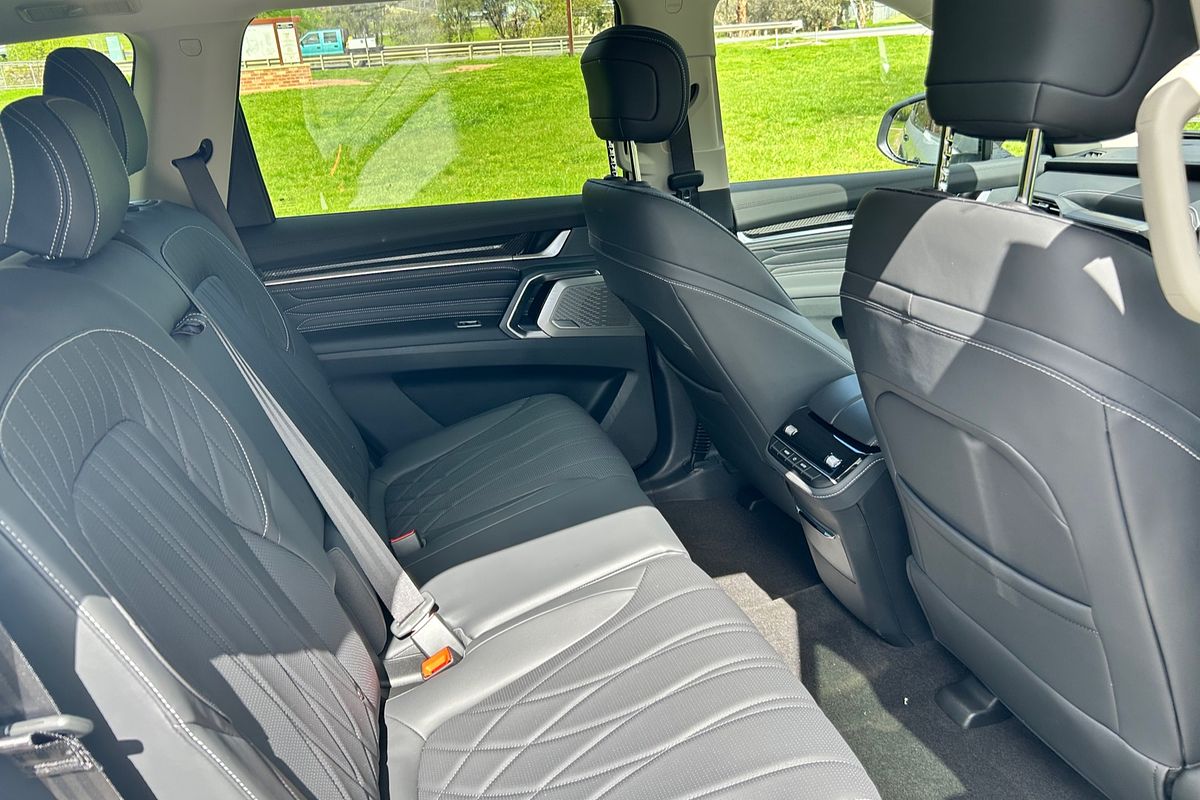 2025 LDV D90 Executive SV9A