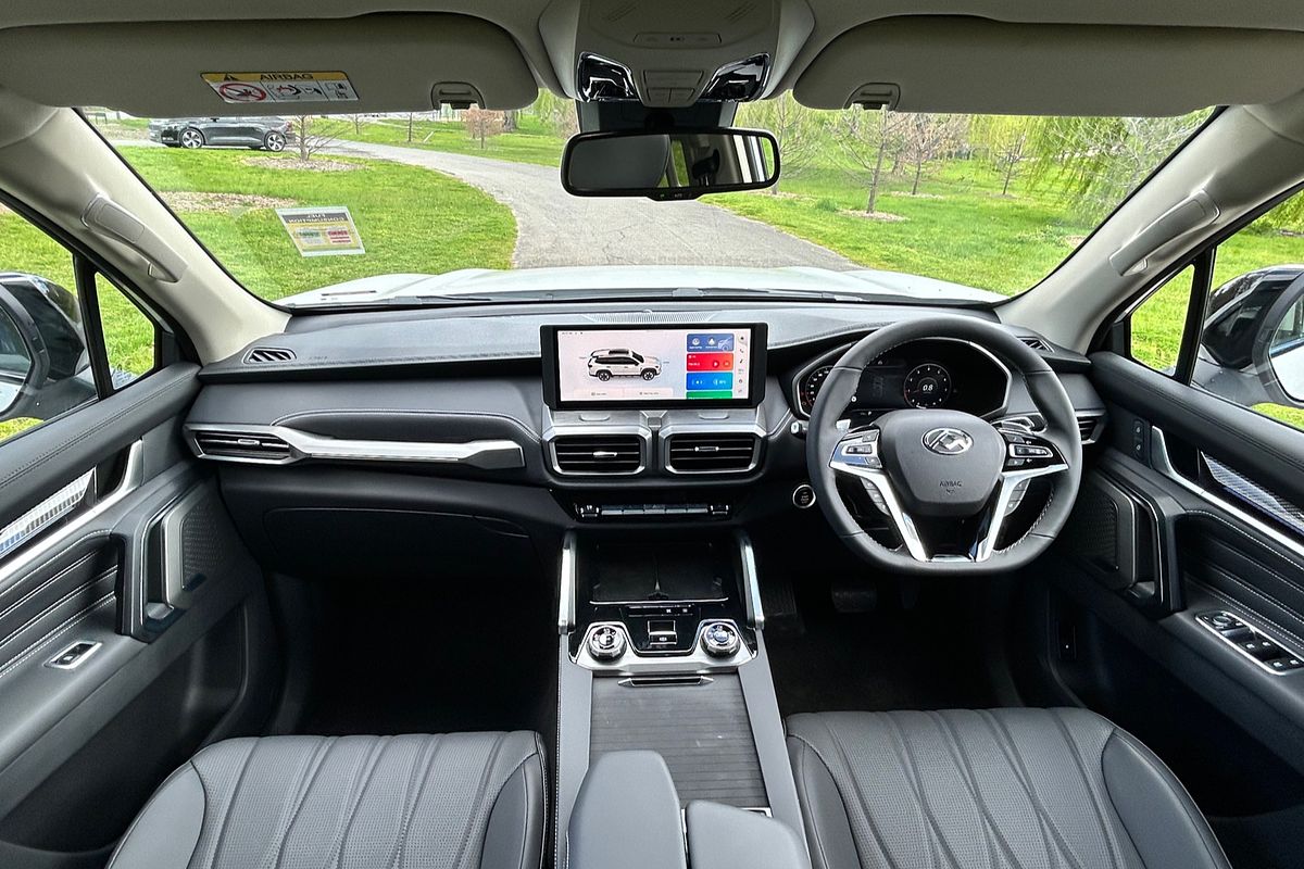 2025 LDV D90 Executive SV9A