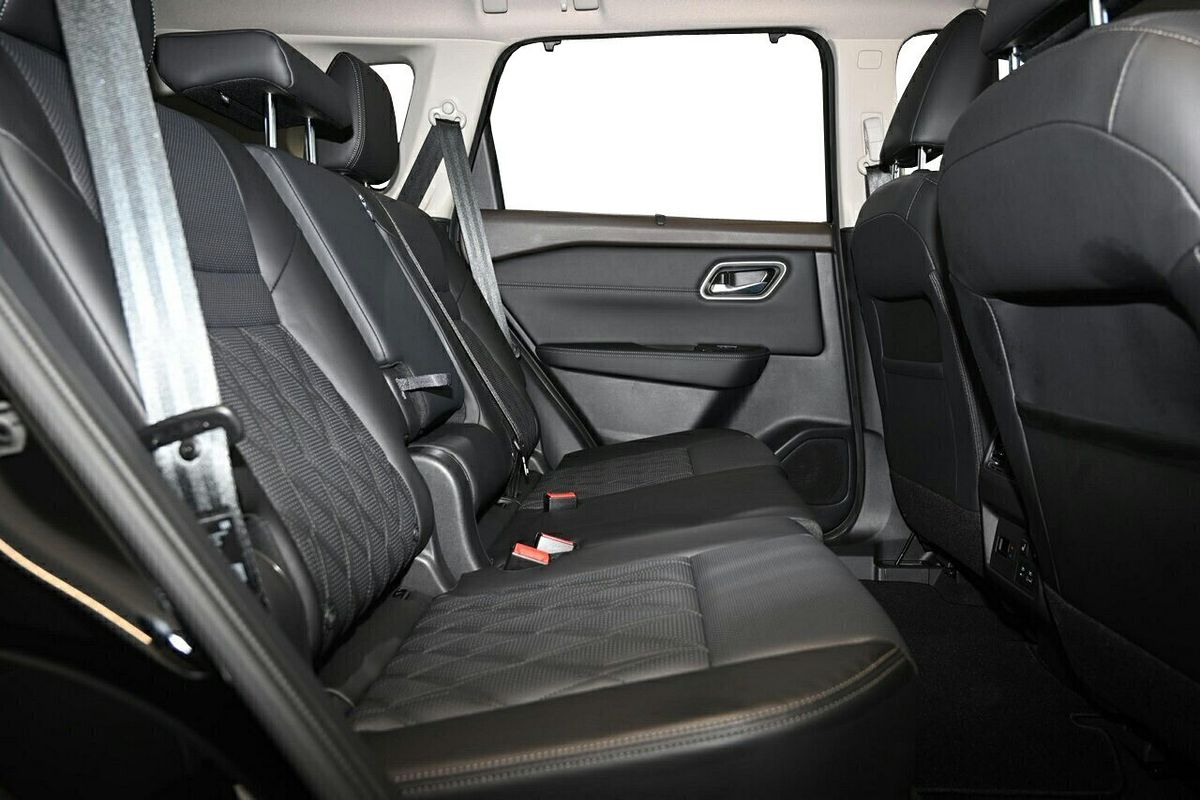 2025 Nissan X-TRAIL Ti-L T33