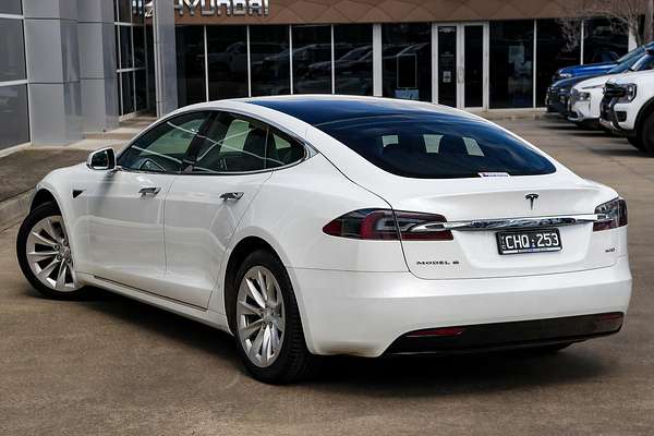 2017 Tesla Model S 90D