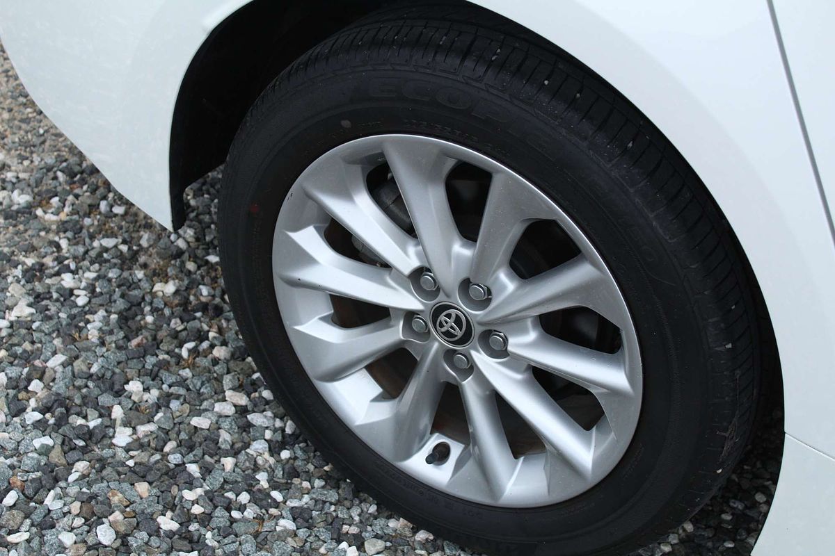 2020 Toyota Corolla Ascent Sport MZEA12R