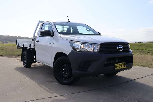 2016 Toyota Hilux WORKMATE GUN122R REAR WHEEL DRIVE