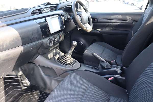 2016 Toyota Hilux WORKMATE GUN122R REAR WHEEL DRIVE