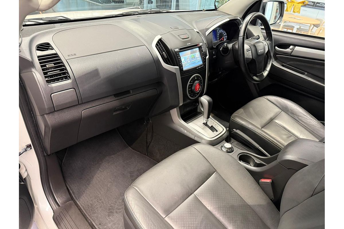 2016 Isuzu MU-X LS-T