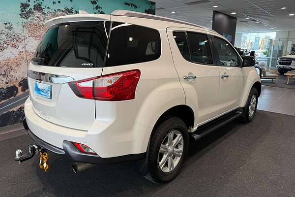 2016 Isuzu MU-X LS-T