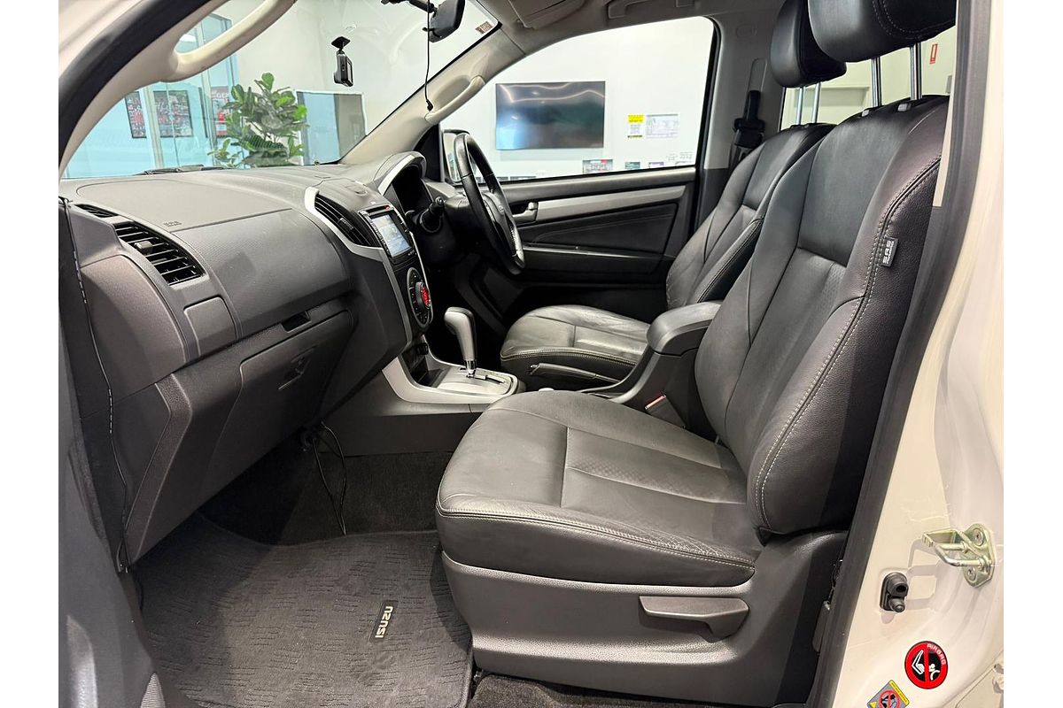 2016 Isuzu MU-X LS-T