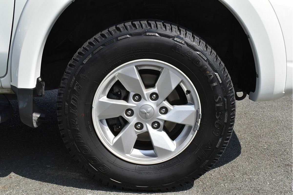 2017 Mitsubishi Triton GLX MQ 4X4