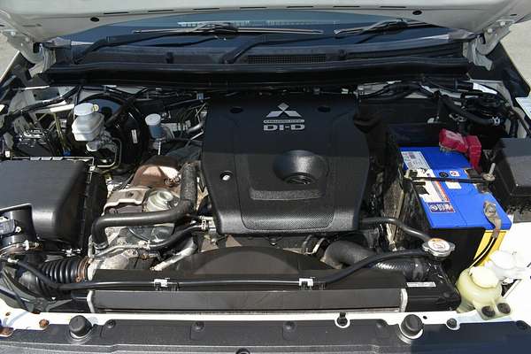 2017 Mitsubishi Triton GLX MQ 4X4