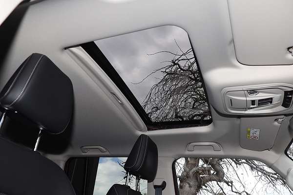 2023 GWM Tank 300 Ultra Hybrid P01