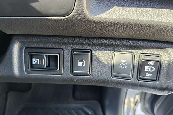 2020 Nissan Navara N-TREK Warrior D23 Series 4 4X4
