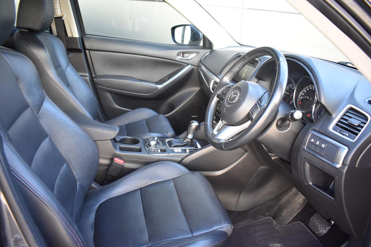 2015 Mazda CX-5 Grand Touring KE Series 2