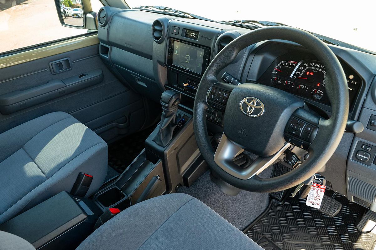 2024 Toyota Landcruiser GXL GDJL76R