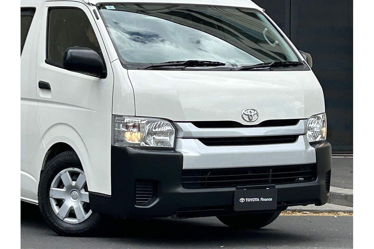 2017 Toyota Hiace Commuter KDH223R ELWB High Roof