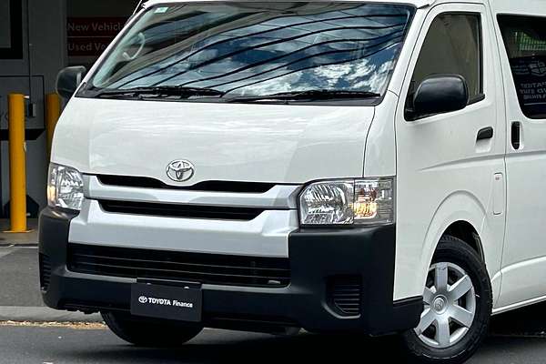 2017 Toyota Hiace Commuter KDH223R ELWB High Roof