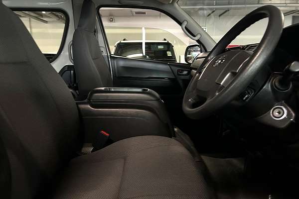 2017 Toyota Hiace Commuter KDH223R ELWB High Roof