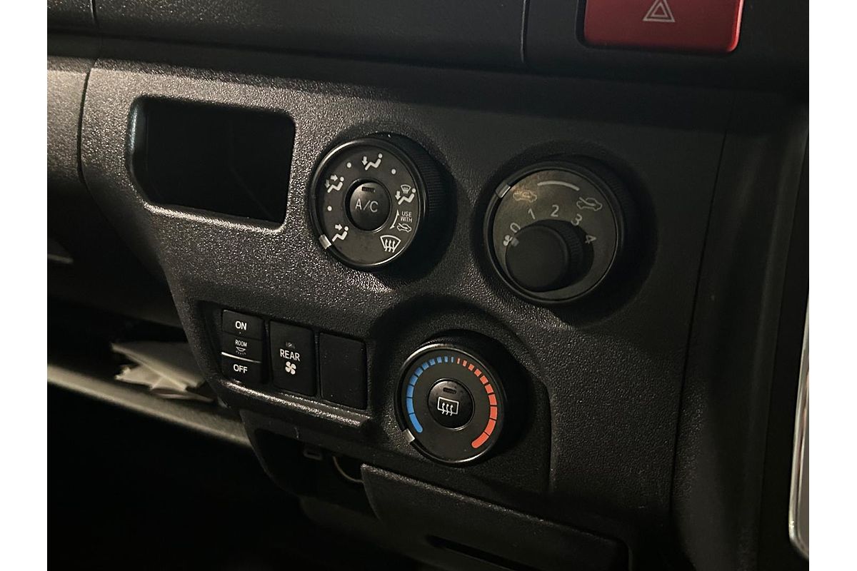 2017 Toyota Hiace Commuter KDH223R ELWB High Roof