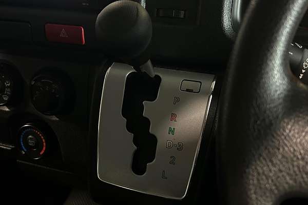 2017 Toyota Hiace Commuter KDH223R ELWB High Roof