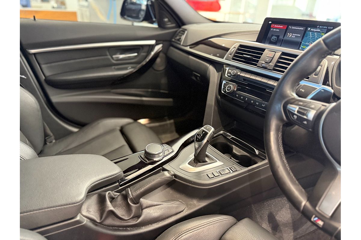 2017 BMW 3 Series 330i M Sport F30 LCI